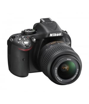 Nikon D5200 kit (18-55mm VR) (UA)
