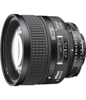 Nikon AF Nikkor 85mm f/1.4D IF